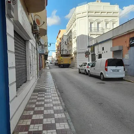 In The Centre Of La Linea - Habitacion En El Centro De La Linea